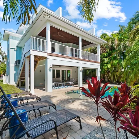 Sunsets On Carissa - Lovely Island Home Wpool Sunset Views Ping Pong 5 Min Walk To Beach